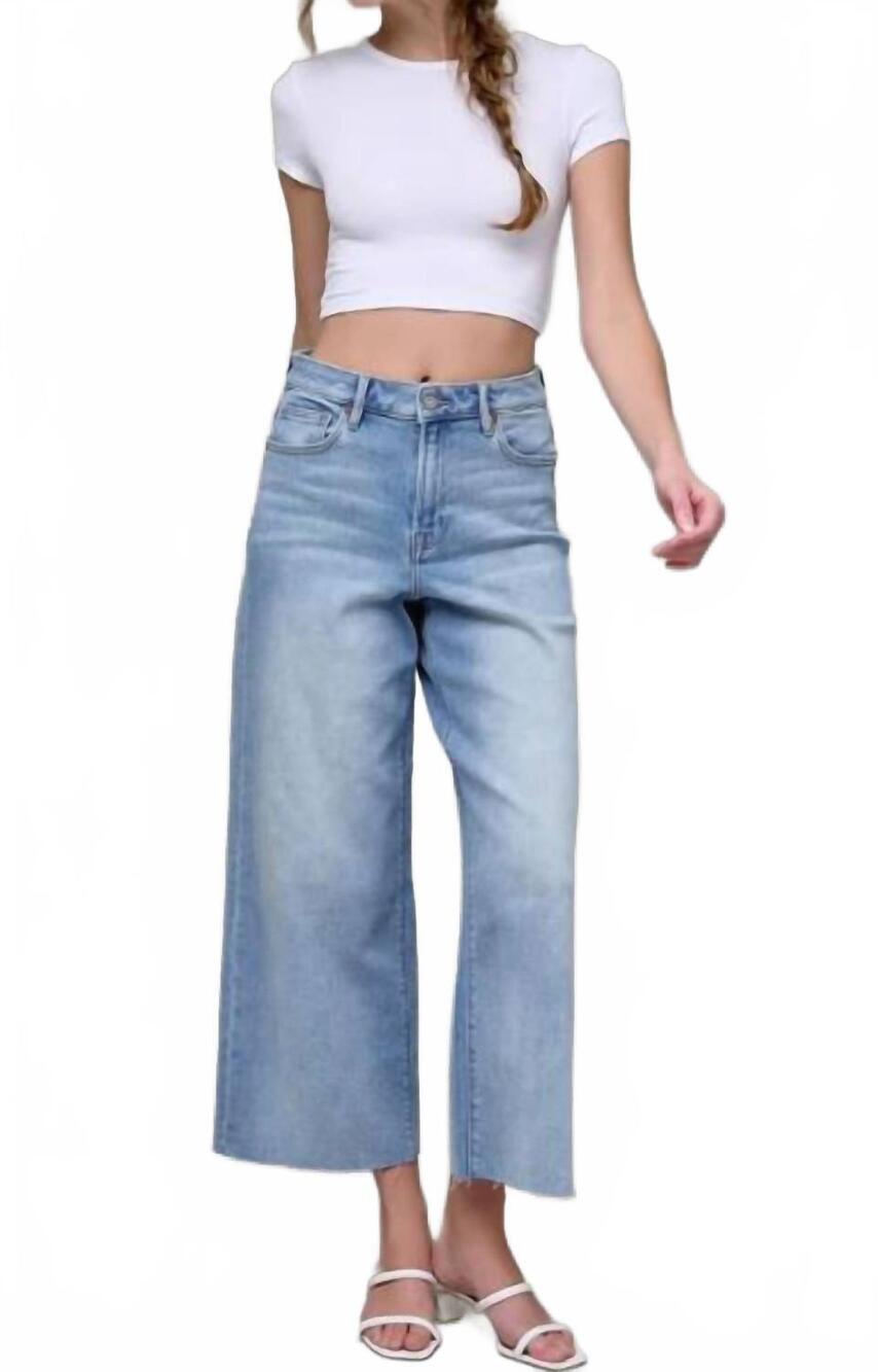 NEW HIDDEN nori cropped wide leg pant in light wash